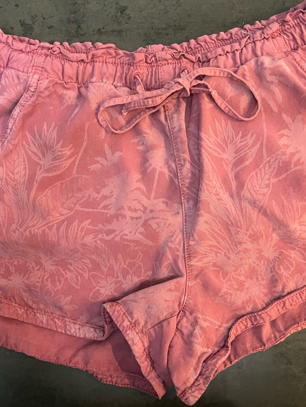 American Eagle Floral Drawstring Shorts